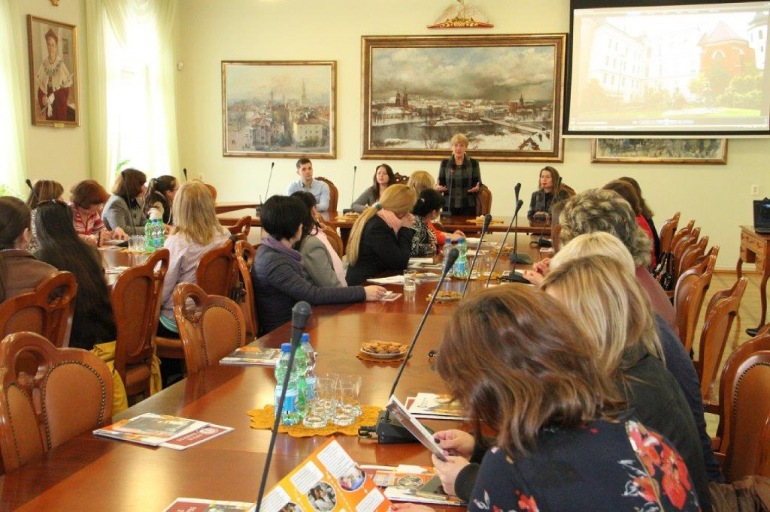 Zdjęcie nagłówkowe otwierające podstronę: Delegacja z Mołdawii na UO