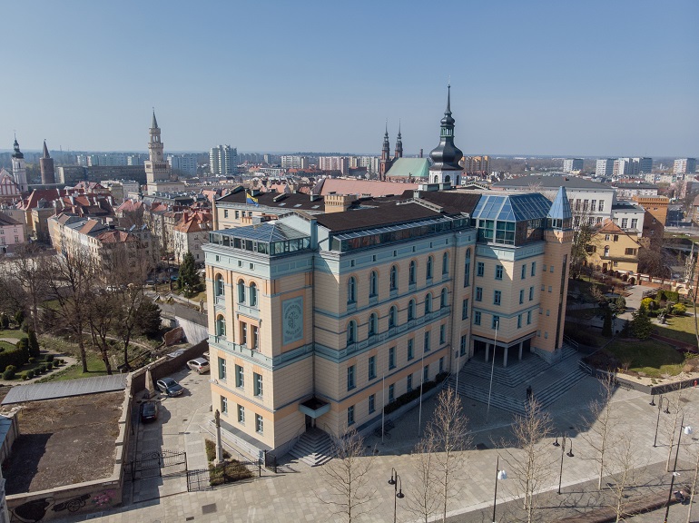 Zdjęcie nagłówkowe otwierające podstronę: Uniwersytet Opolski wśród dwunastu powodów Opola do dumy
