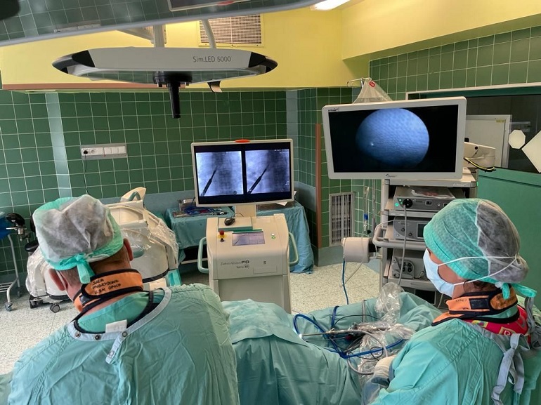 Zdjęcie nagłówkowe otwierające podstronę: Wyjątkowa operacja w Uniwersyteckim Szpitalu Klinicznym